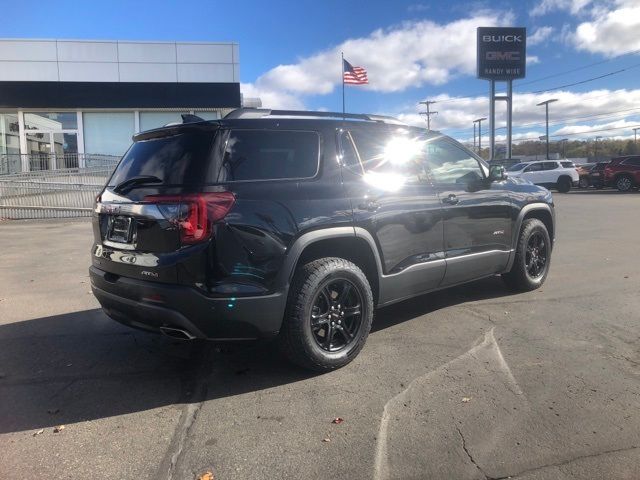 2023 GMC Acadia AT4