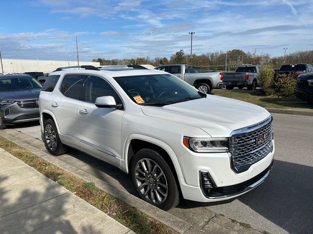 2023 GMC Acadia Denali