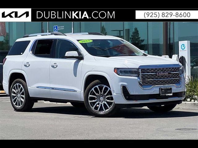 2023 GMC Acadia Denali