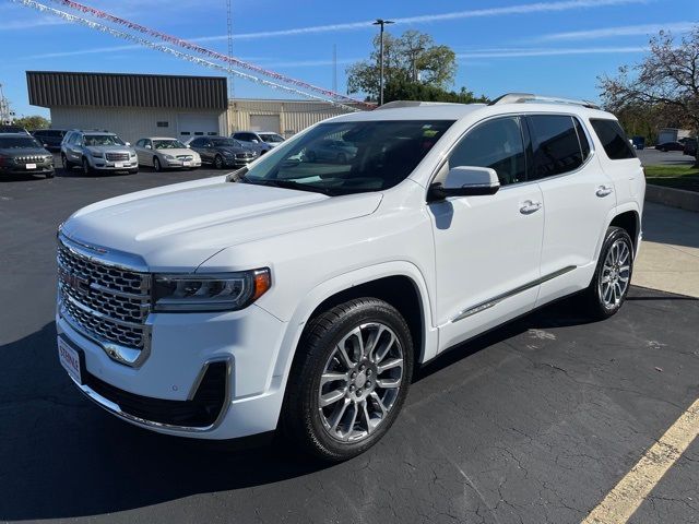 2023 GMC Acadia Denali