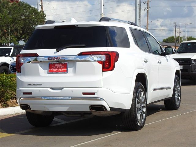 2023 GMC Acadia Denali