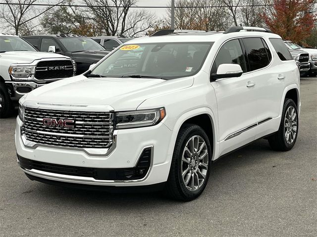 2023 GMC Acadia Denali