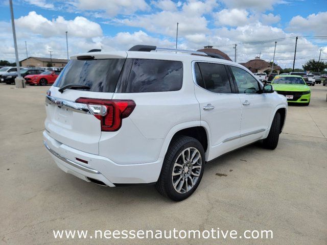 2023 GMC Acadia Denali