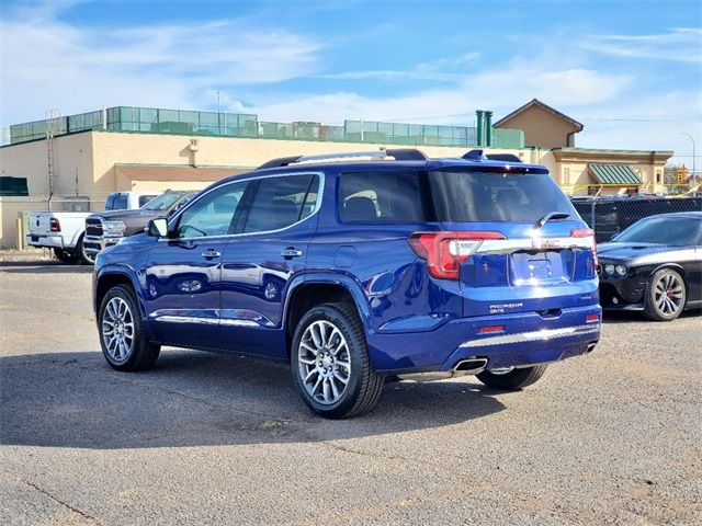 2023 GMC Acadia Denali