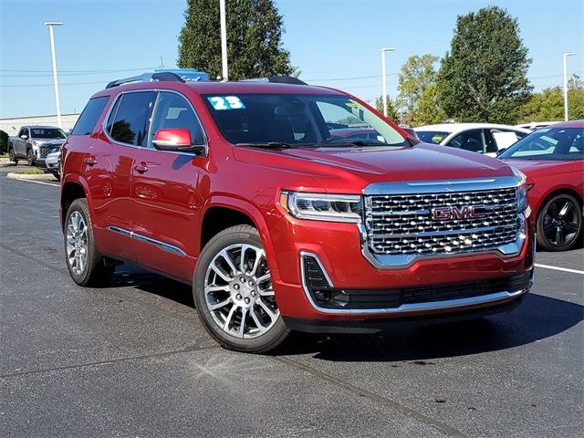 2023 GMC Acadia Denali