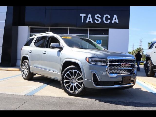 2023 GMC Acadia Denali