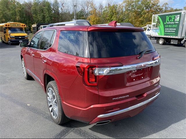 2023 GMC Acadia Denali