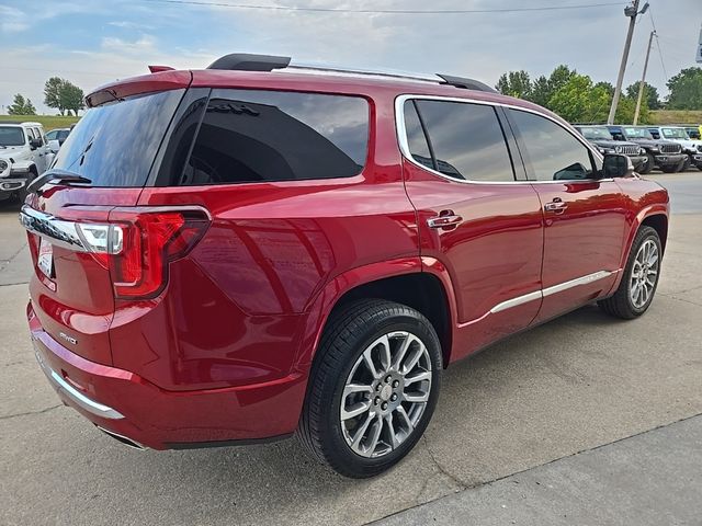 2023 GMC Acadia Denali