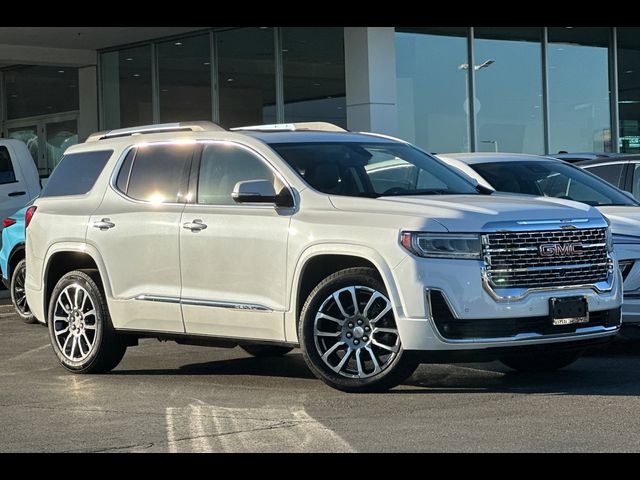 2023 GMC Acadia Denali