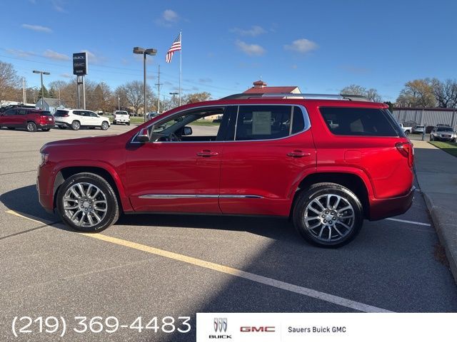 2023 GMC Acadia Denali