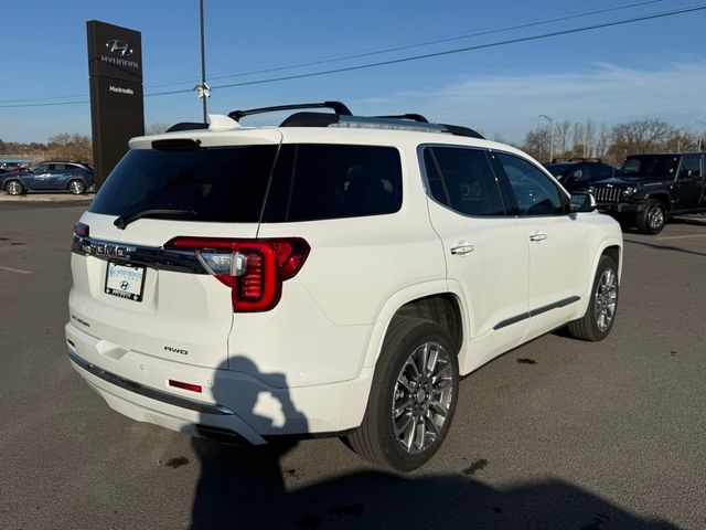 2023 GMC Acadia Denali