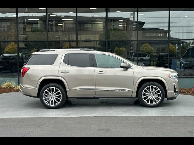 2023 GMC Acadia Denali