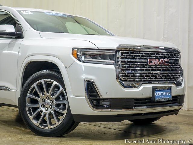 2023 GMC Acadia Denali