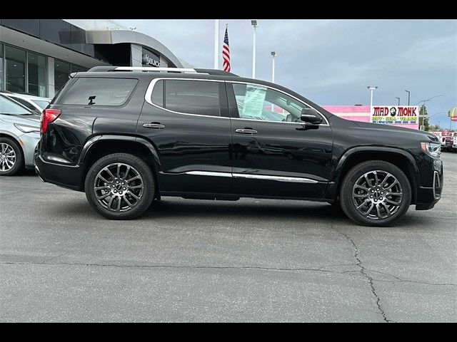 2023 GMC Acadia Denali