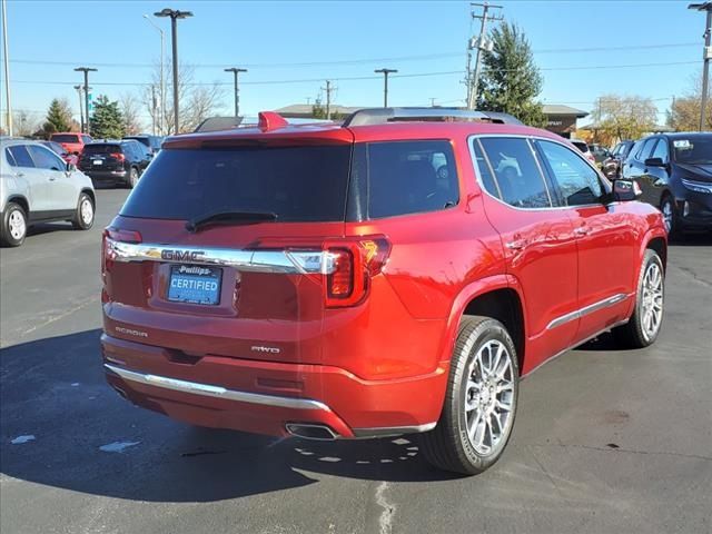 2023 GMC Acadia Denali