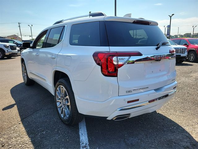 2023 GMC Acadia Denali