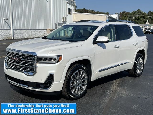 2023 GMC Acadia Denali