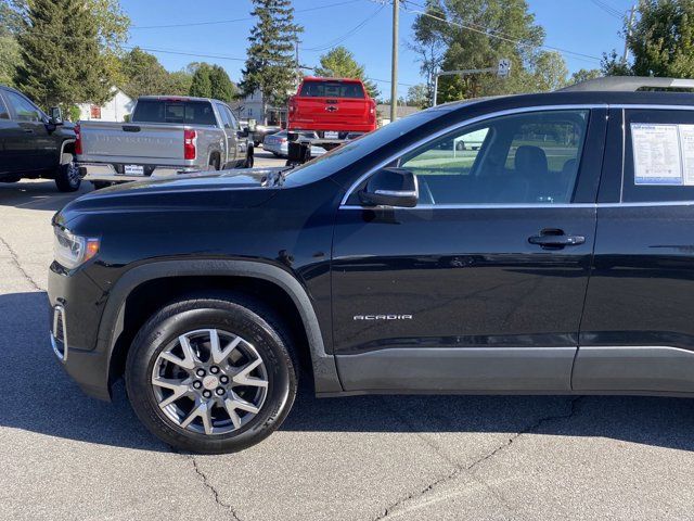 2023 GMC Acadia SLT