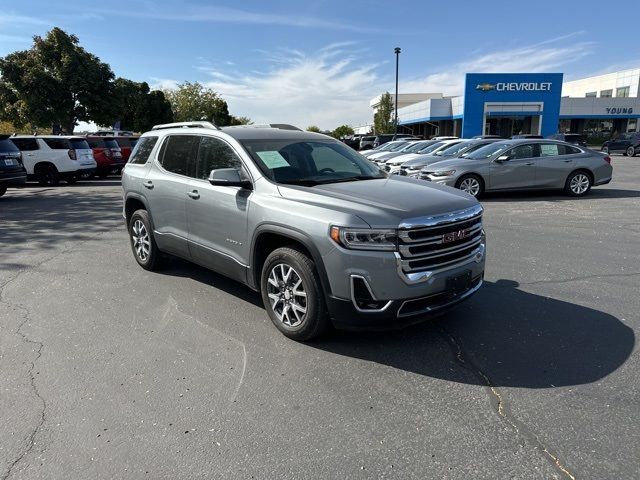 2023 GMC Acadia SLT