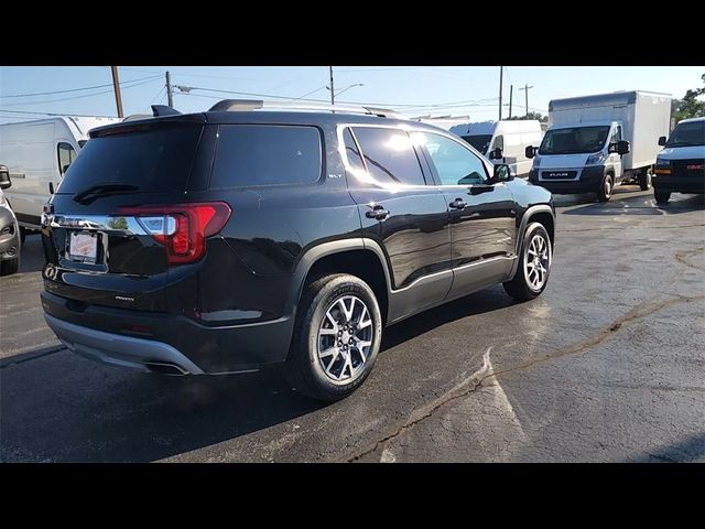 2023 GMC Acadia SLT