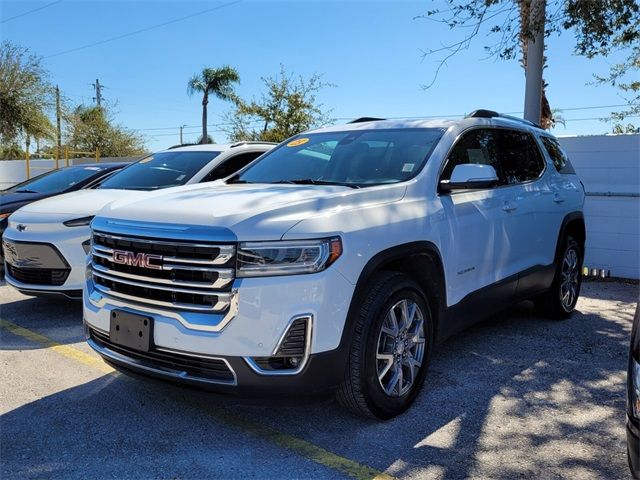 2023 GMC Acadia SLT