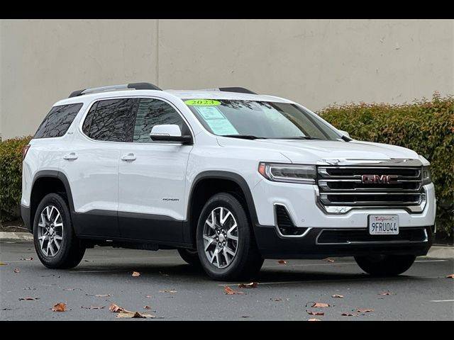 2023 GMC Acadia SLT