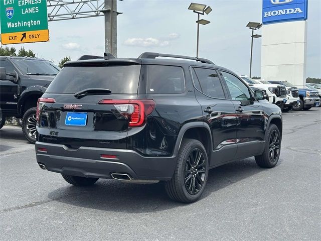 2023 GMC Acadia SLT