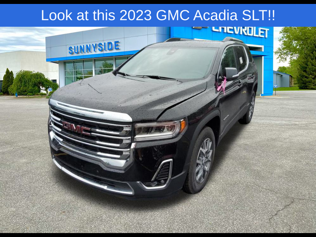 2023 GMC Acadia SLT