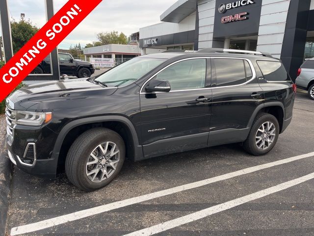 2023 GMC Acadia SLT