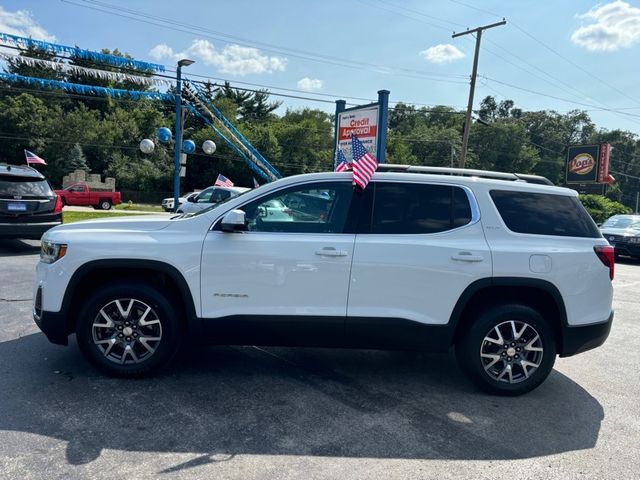 2023 GMC Acadia SLT