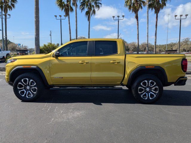 2023 GMC Canyon 4WD AT4