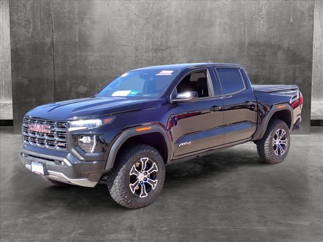 2023 GMC Canyon 4WD AT4