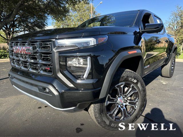 2023 GMC Canyon 4WD AT4