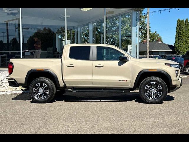 2023 GMC Canyon 4WD AT4