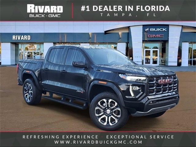 2023 GMC Canyon 4WD AT4