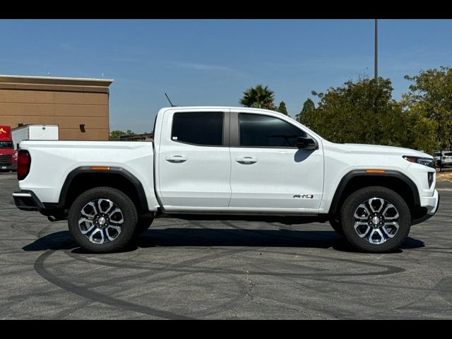 2023 GMC Canyon 4WD AT4