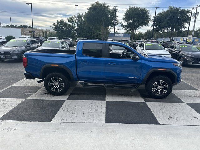 2023 GMC Canyon 4WD AT4