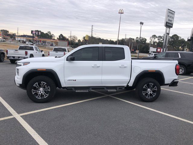 2023 GMC Canyon 4WD AT4