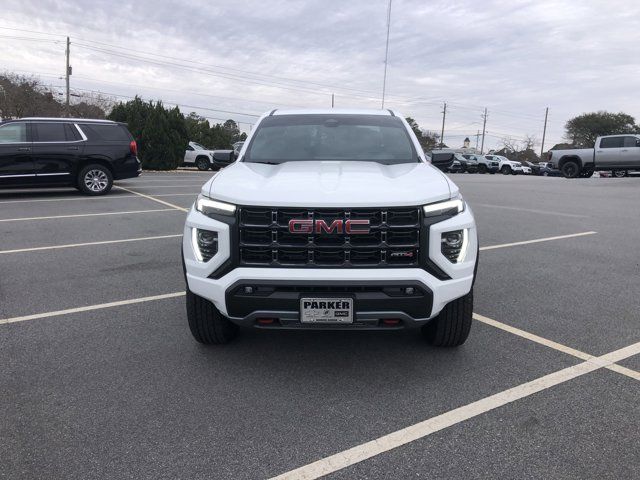 2023 GMC Canyon 4WD AT4