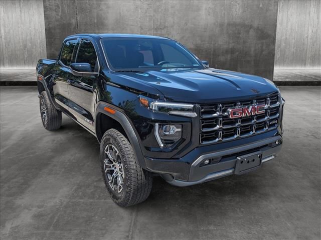 2023 GMC Canyon 4WD AT4