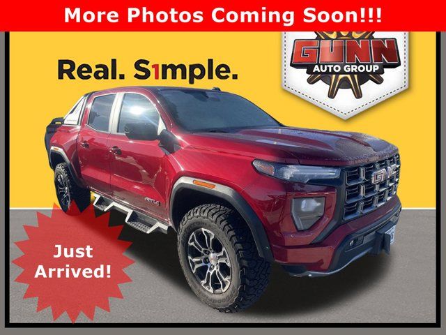 2023 GMC Canyon 4WD AT4