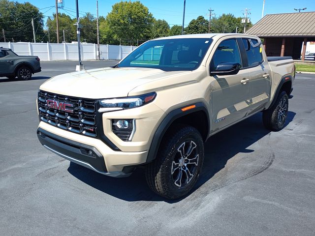 2023 GMC Canyon 4WD AT4