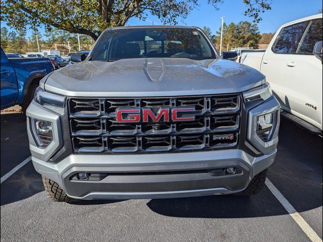 2023 GMC Canyon 4WD AT4