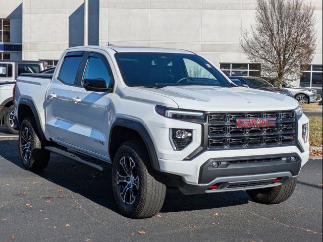 2023 GMC Canyon 4WD AT4