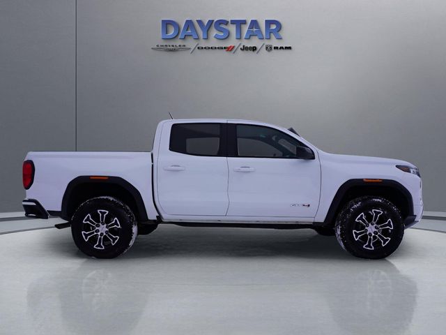 2023 GMC Canyon 4WD AT4