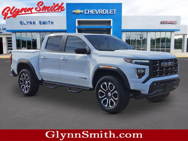 2023 GMC Canyon 4WD AT4