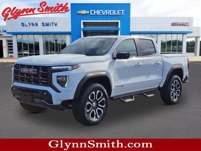 2023 GMC Canyon 4WD AT4