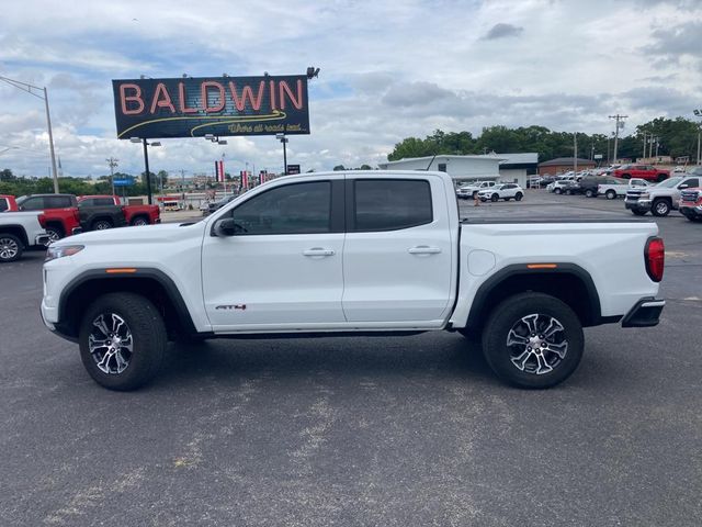 2023 GMC Canyon 4WD AT4