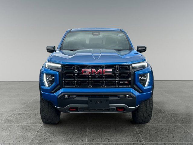 2023 GMC Canyon 4WD AT4