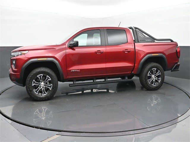 2023 GMC Canyon 4WD AT4